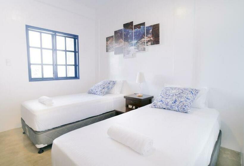 Bluewoods Seaside Resort