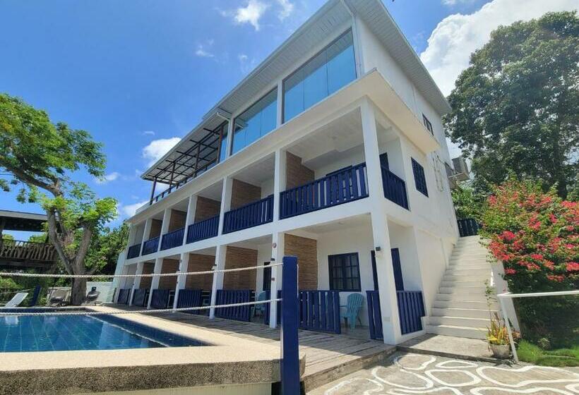 Bluewoods Seaside Resort