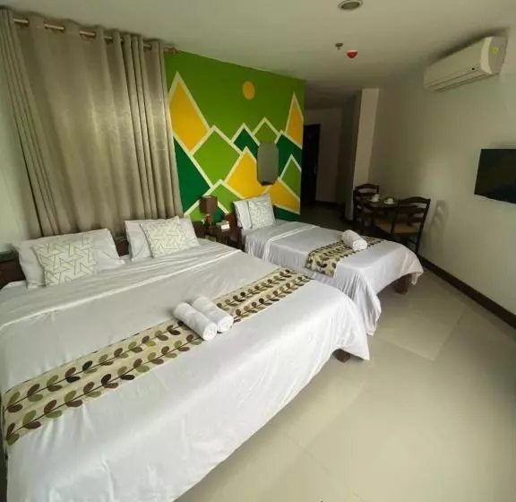 Bopempc Safari Hostel