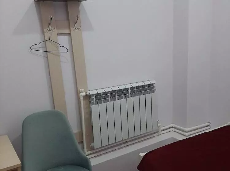 هتل Erebuni Plaza