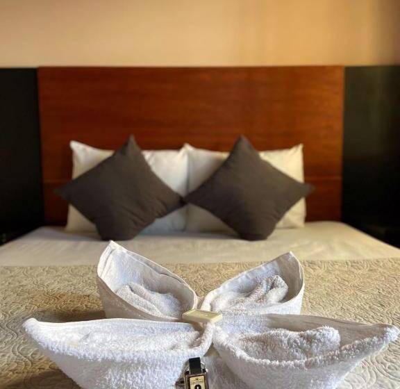 هتل Hospedaje Coffee And Cocktails