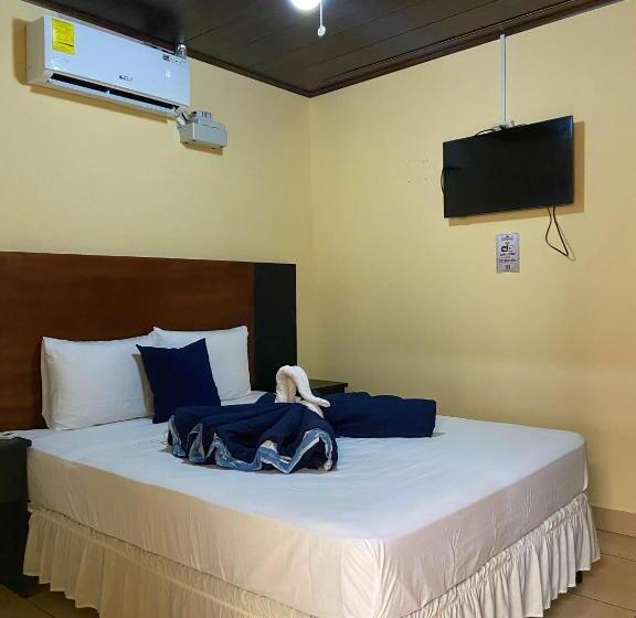 هتل Hospedaje Coffee And Cocktails