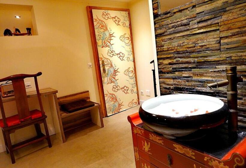 בית מלון כפרי Jiuding