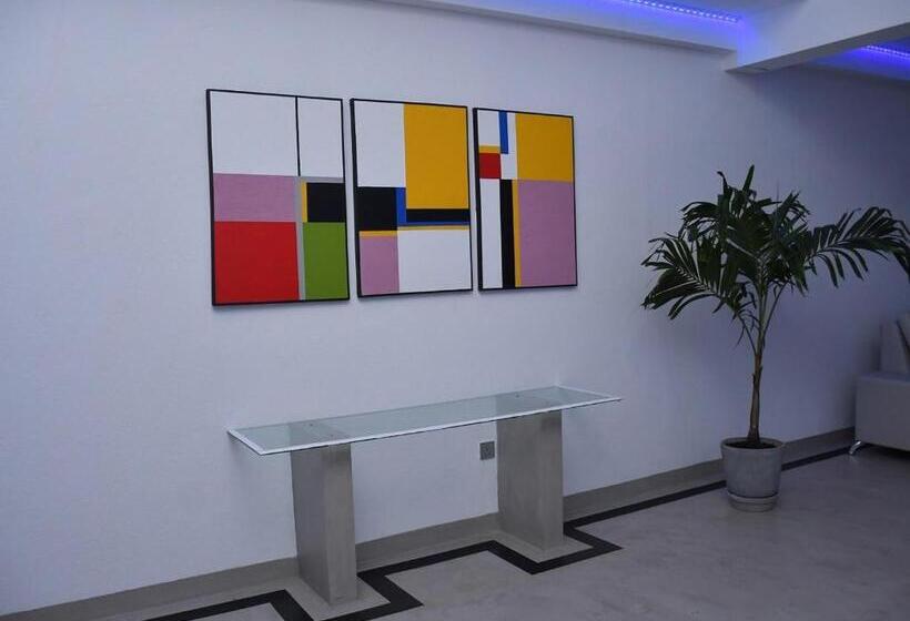 酒店 Josan Villa With A Glorious Beach And Sea View