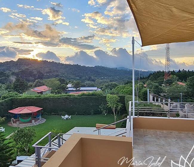 هتل María Isabel Ataco