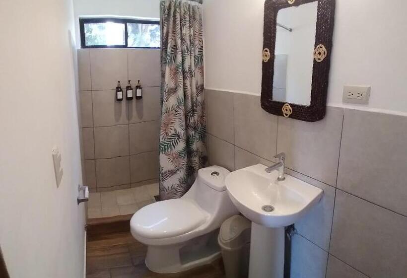 هتل María Isabel Ataco