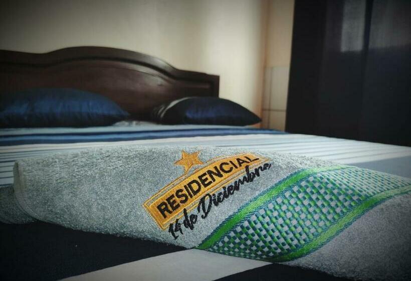هتل Residencial 14 De Diciembre