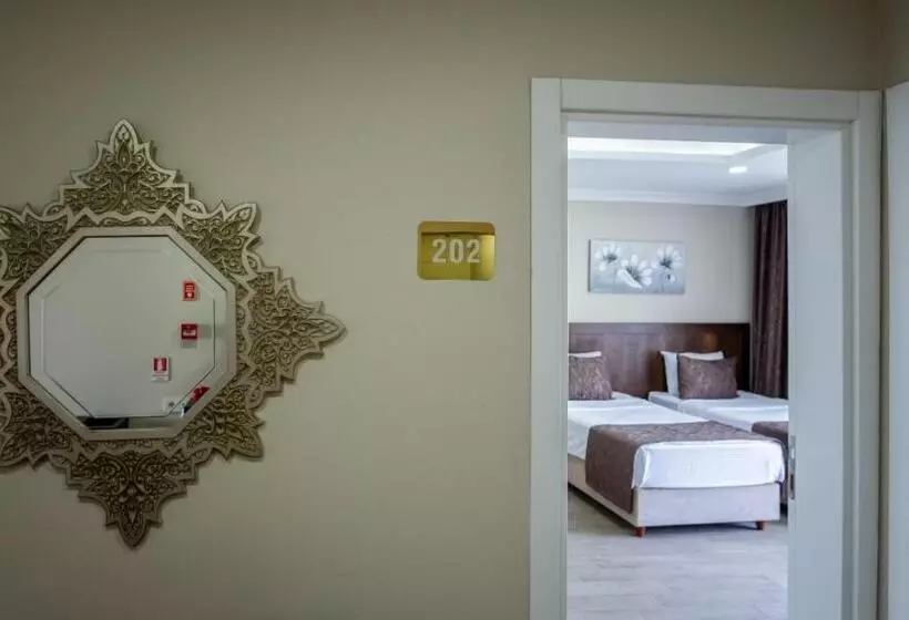 Maça Otel