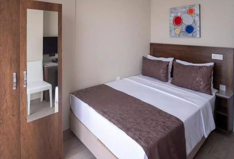 Maça Otel