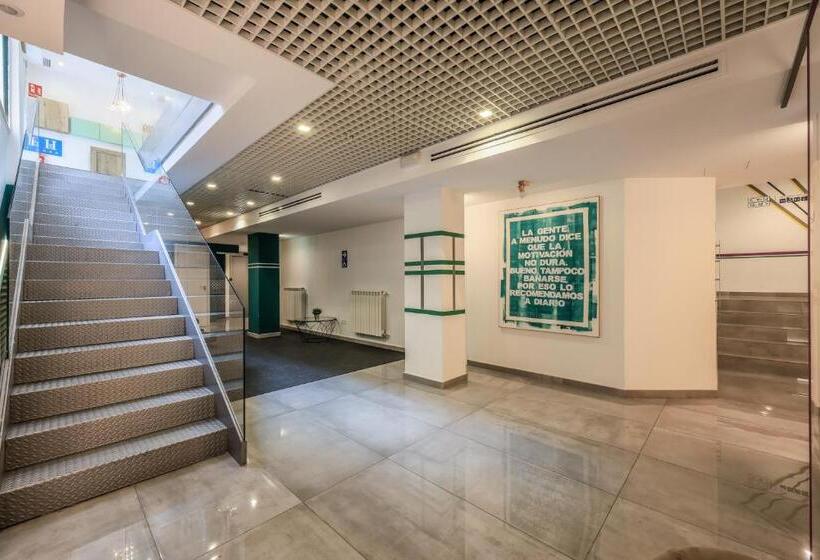 پانسیون Amazinn Places Blasco De Garay 105