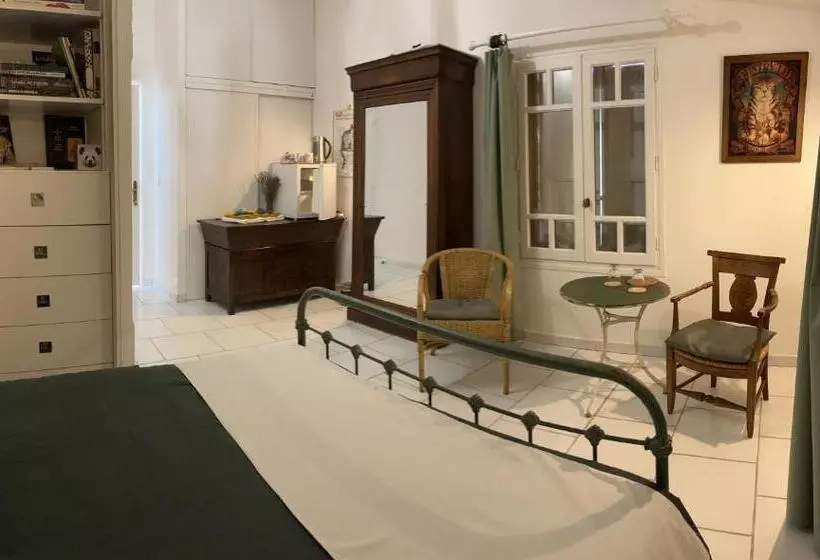 ペンション Chambres D Hôtes   Le Pin Des Arches