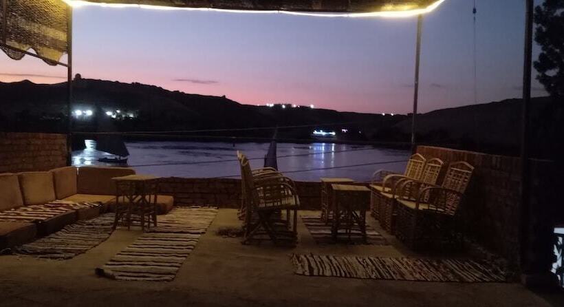 Pensión Hooly Nubian