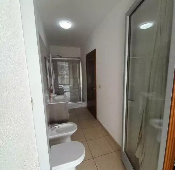 پانسیون Jolly Casa 2