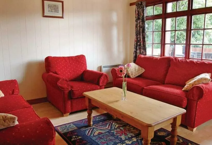 リゾートホテル River Edge Lodges Park