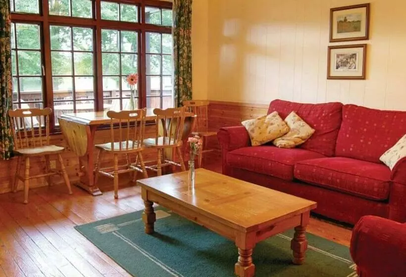 リゾートホテル River Edge Lodges Park