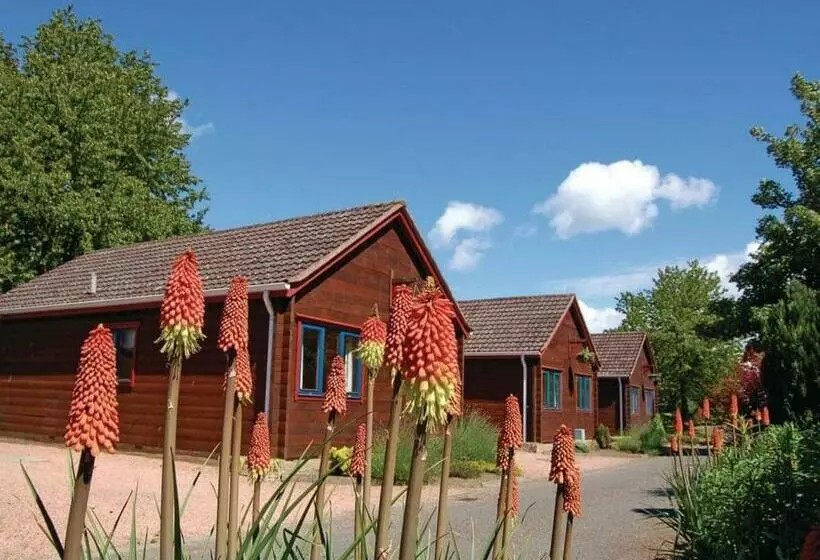 リゾートホテル River Edge Lodges Park