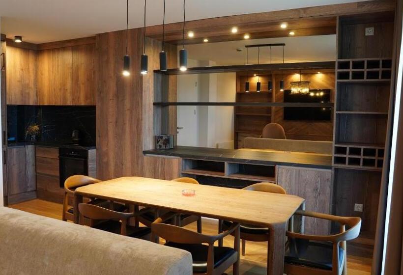 Snjezna Dolina Resort   Jahorina