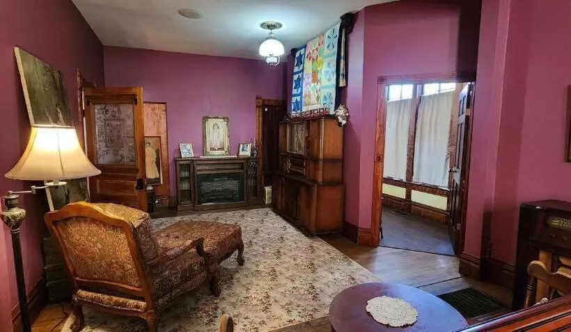 The Carson House Bed & Breakfast