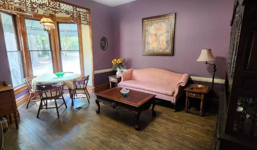 The Carson House Bed & Breakfast