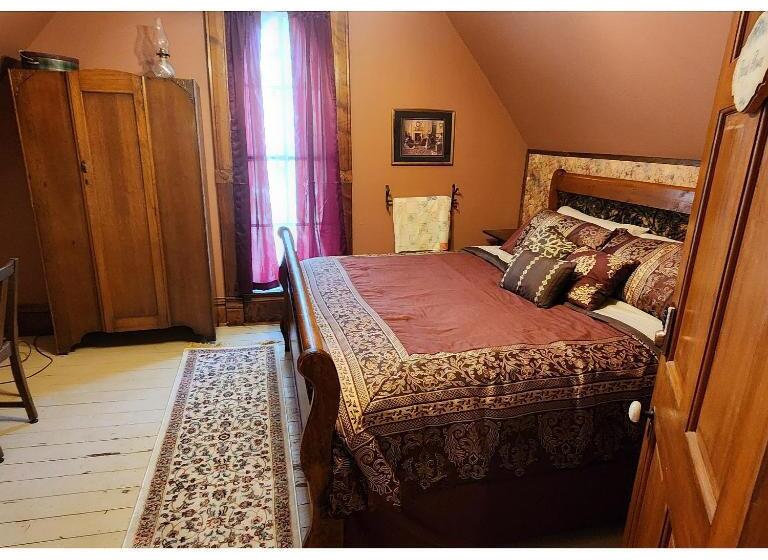 The Carson House Bed & Breakfast