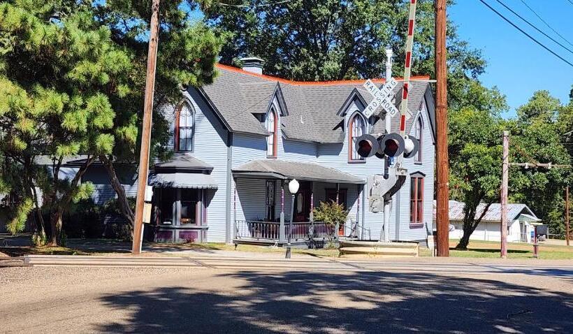 The Carson House Bed & Breakfast