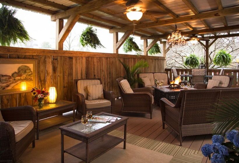 1825 Inn Bed And Breakfast