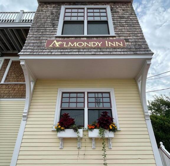 Almondy Inn Bed & Breakfast