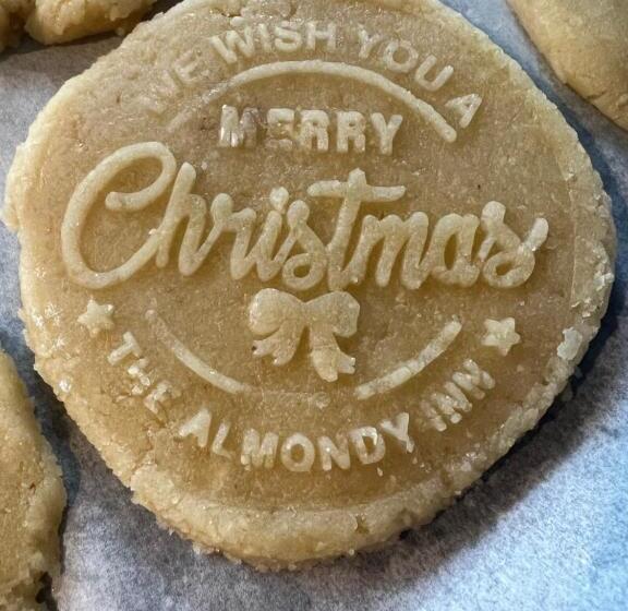 Almondy Inn Bed & Breakfast