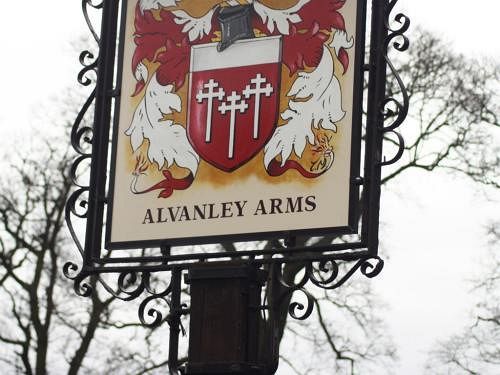 مبيت وإفطار Alvanley Arms Inn