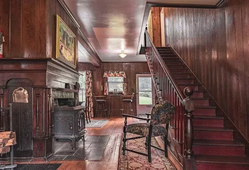 Bed and Breakfast Black Mountain Inn