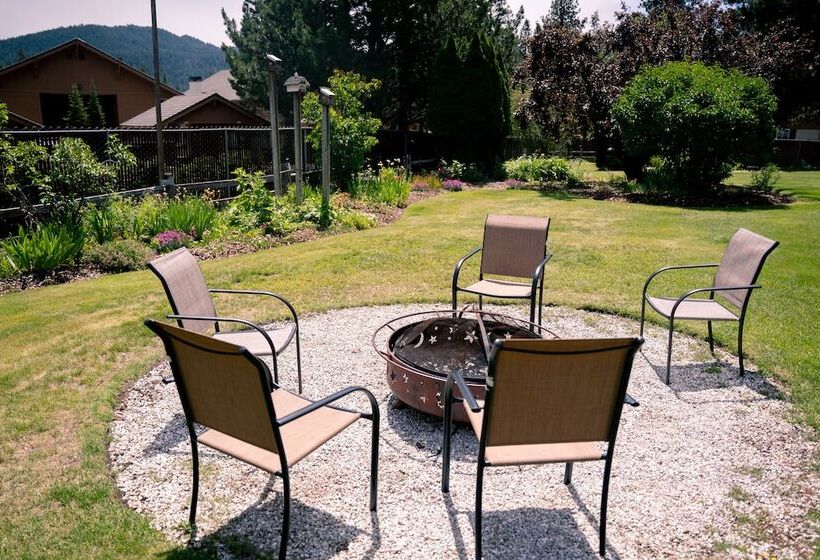 مبيت وإفطار Blue Elk Inn