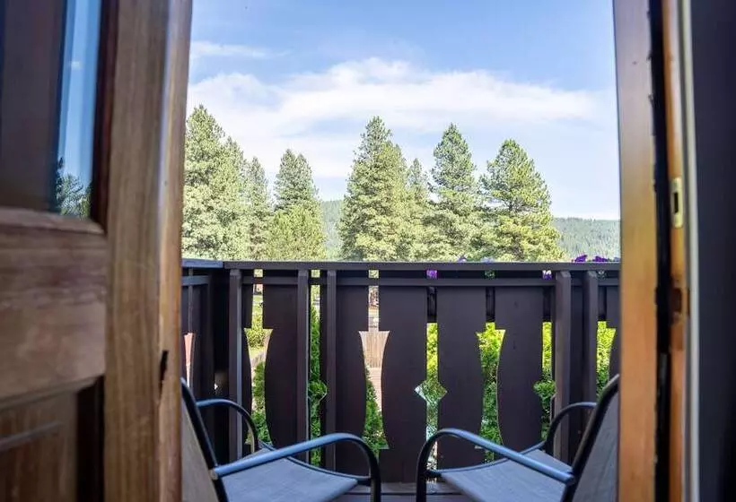 تختخواب و صبحانه Blue Elk Inn