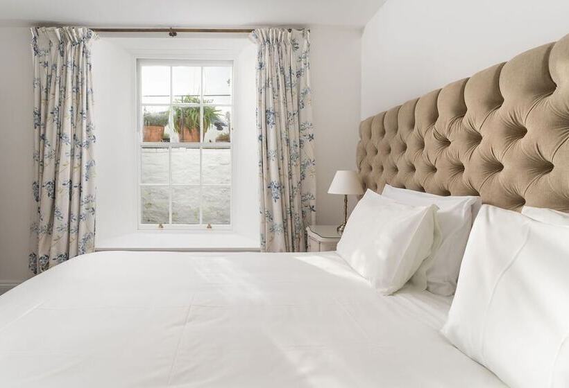 مبيت وإفطار Camilla House Garden Flat