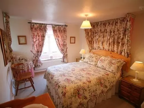 住宿加早餐  Cross Keys Cottage - Guest House