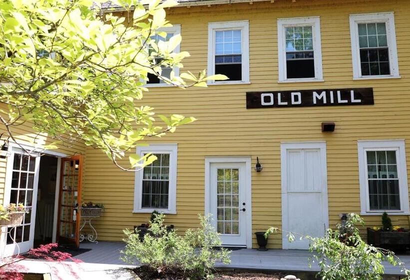 민박 Old Mill Inn