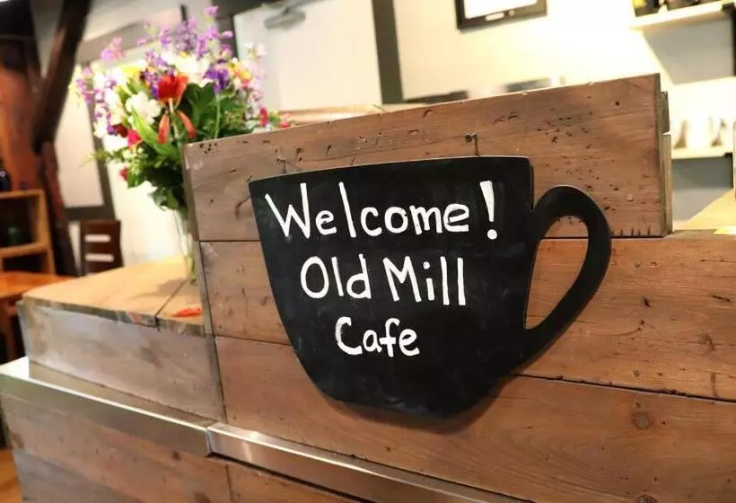 住宿加早餐 Old Mill Inn