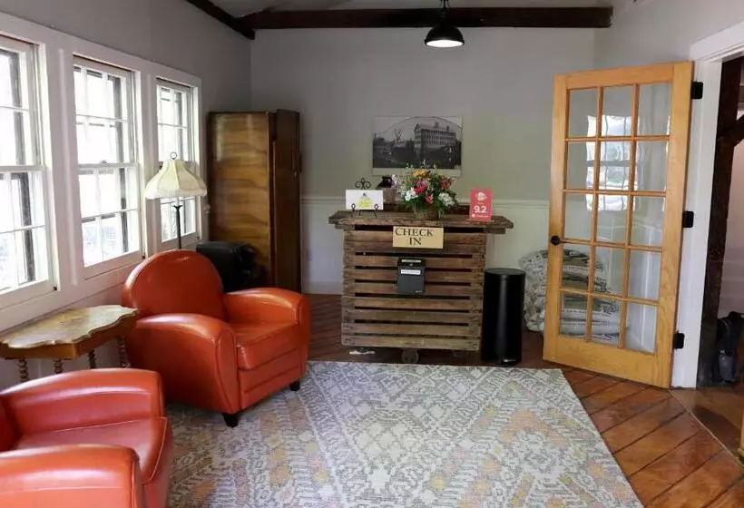 住宿加早餐 Old Mill Inn