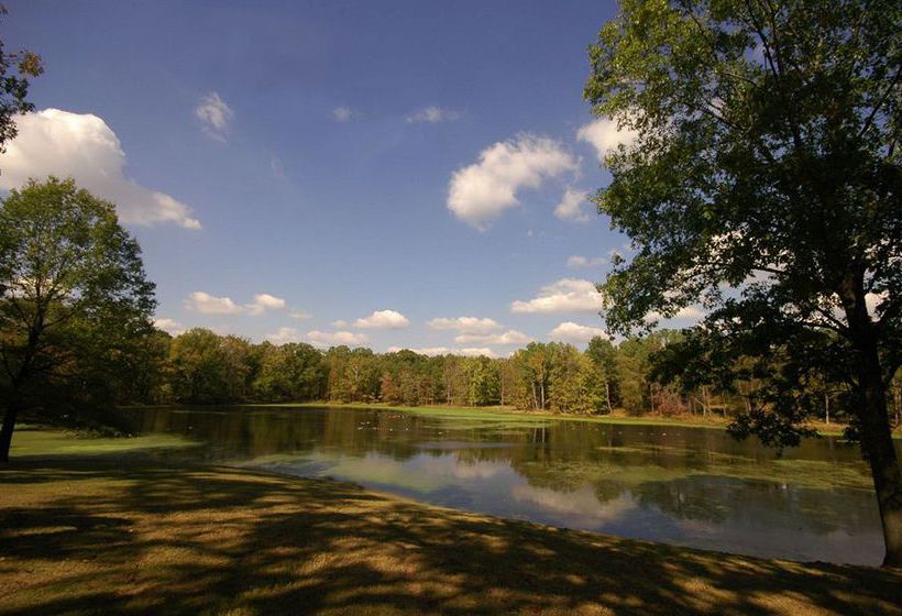 مبيت وإفطار Ruby Lodge At Spring Lake Woods