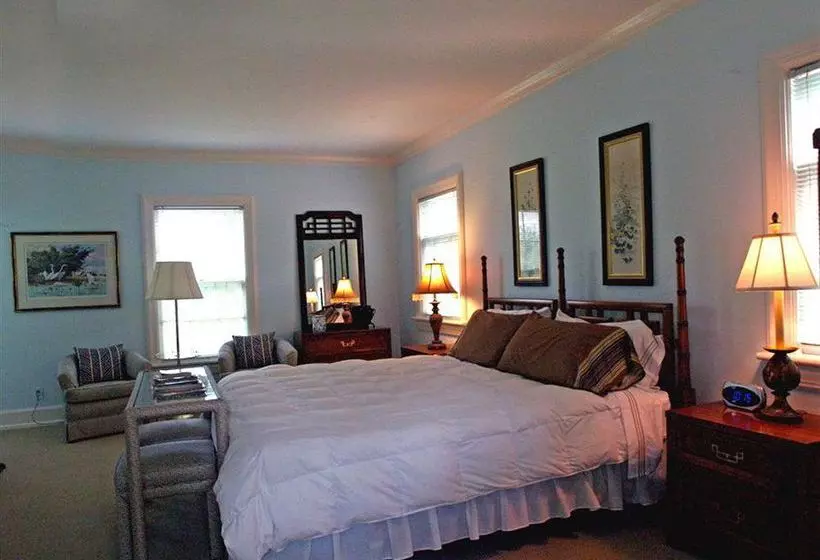 Bed and Breakfast Ruby Lodge At Spring Lake Woods