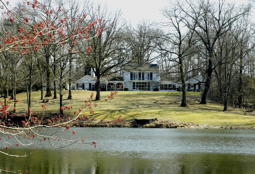 مبيت وإفطار Ruby Lodge At Spring Lake Woods