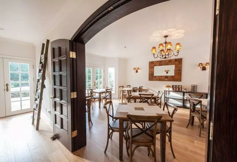 住宿加早餐 Seal Cove Inn