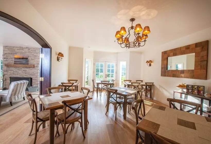 住宿加早餐 Seal Cove Inn