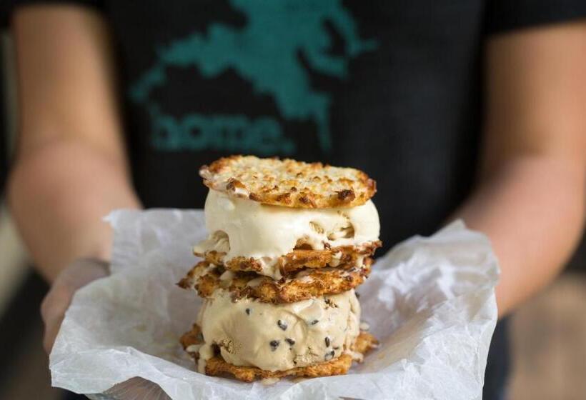 민박 Squam Lake Inn