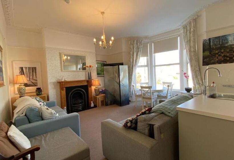 Bed and Breakfast St John's Guest House