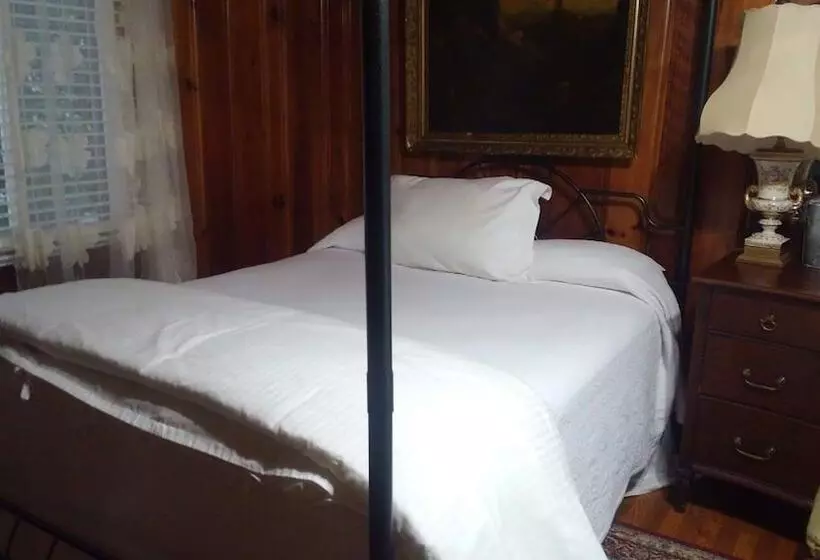 צימר The Inn At Brevard