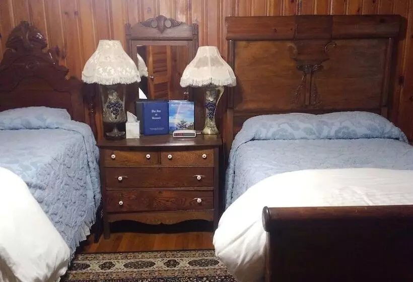 צימר The Inn At Brevard