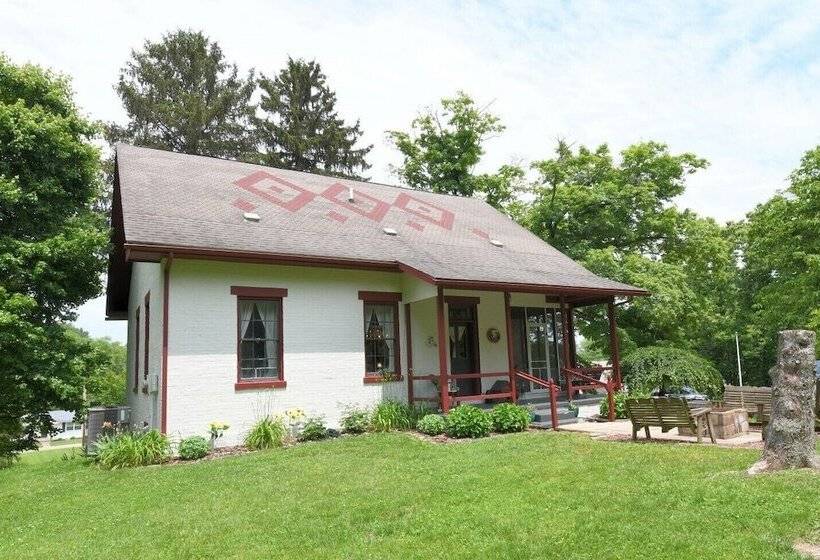 The Pines Of Dresden B&b