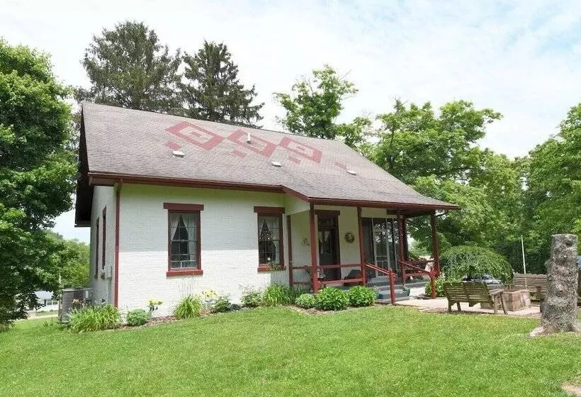 The Pines Of Dresden B&b