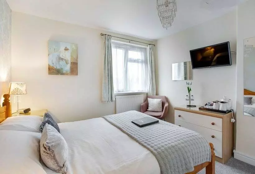 ベッドアンドブレックファースト Trelawney Hotel   Guest House