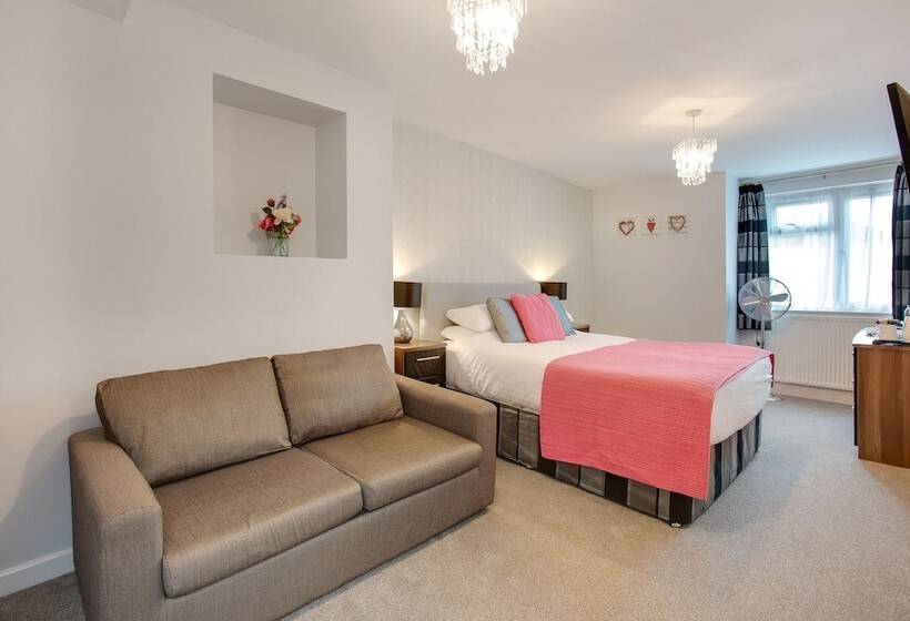 ベッドアンドブレックファースト Trelawney Hotel Guest House